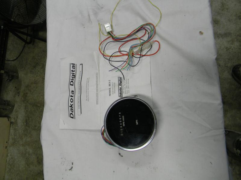 Dakota digital 5" speedometer for harley softail 97-99