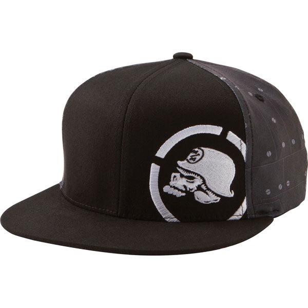 Black s/m metal mulisha deegan fighter flexfit hat