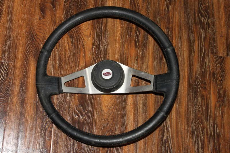Peterbilt 18 inch truck steering wheel used  may13