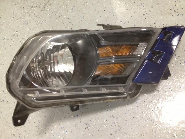 Used 2012 ford mustang gt - rh headlight assembly  #ar33-13005-bd oem