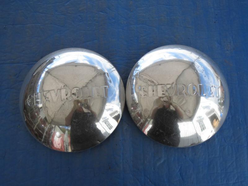 Set of 2 used 1947- 1953 chevrolet chevy truck hubcaps dog dish chrome sf3