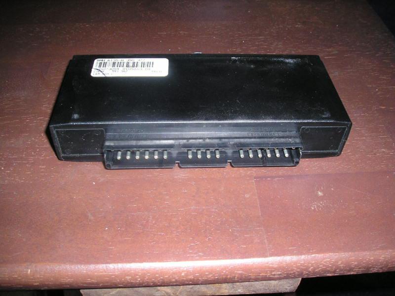 1995 bmw 525i or 540i lamp control relay module 6135-8 350 377 lcm oem original