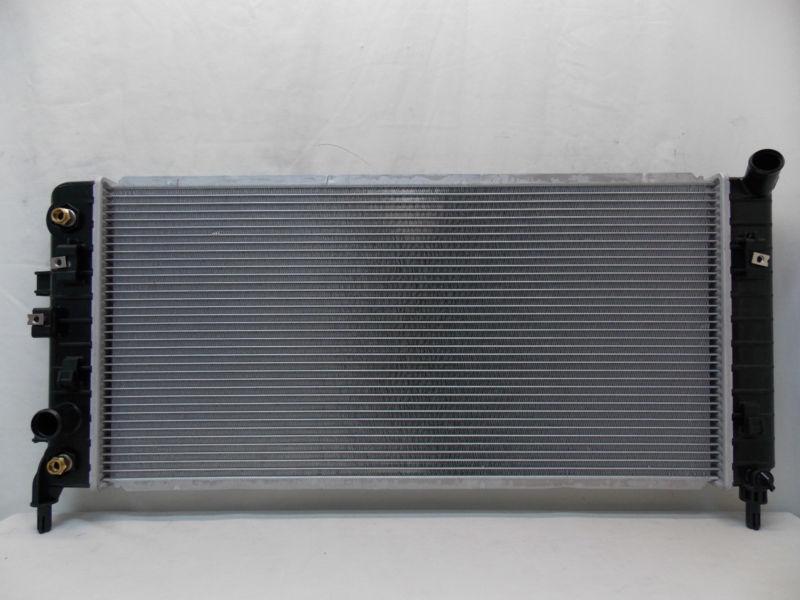Brand new quality radiator for chevrolet impala 05-09 v6 3.6 direct fit replace 