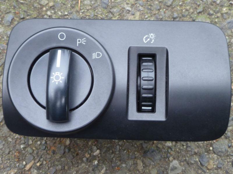 2005-2009 mustang v6 dash dimmer / headlight switch ( no fog lights ) 05-09