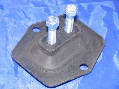 Transmission mount 1962 62 1963 63 cadillac - new mount with fresh rubber