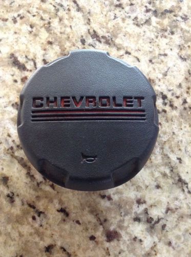 88 94 chevy truck 1500 suburban blazer jimmy steering wheel horn button cap nice