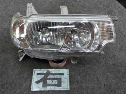 Daihatsu tanto 2007 right head light assembled [0210800]