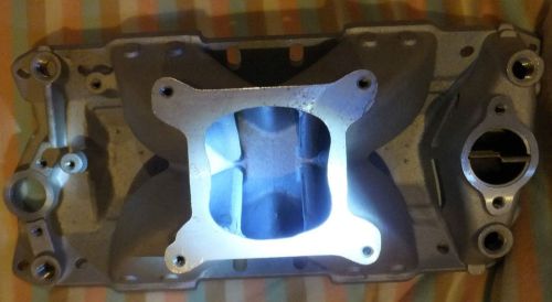 Intake manifold: small block chevy - 360 degree, single-plane, high performance