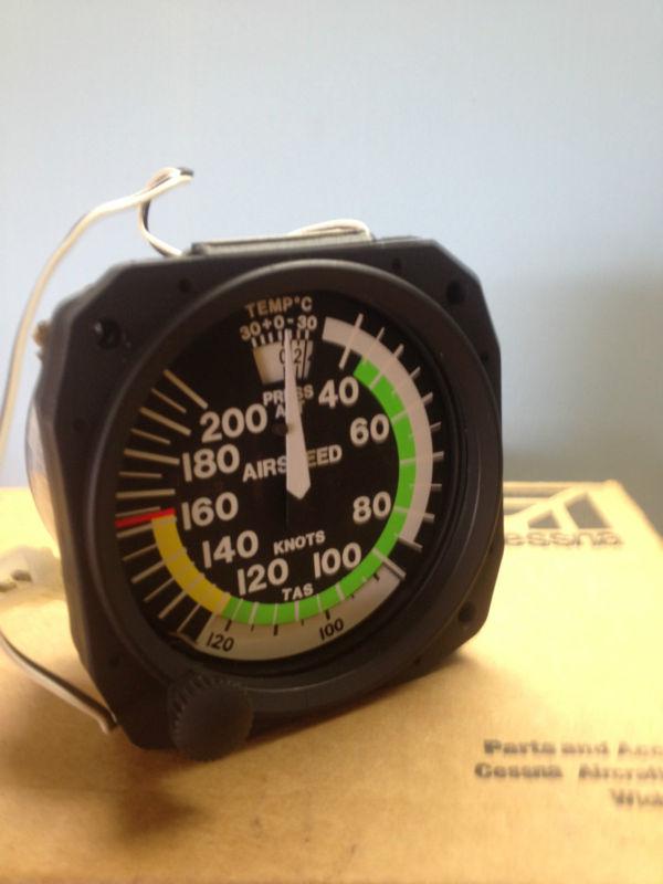 Sigma-tech airspeed indicator for cessna aircraft
