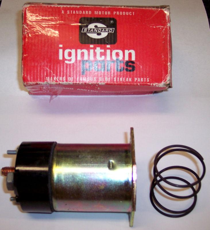 Standard motor prodicts ss-200 solenoid switch 12 volt p9l 