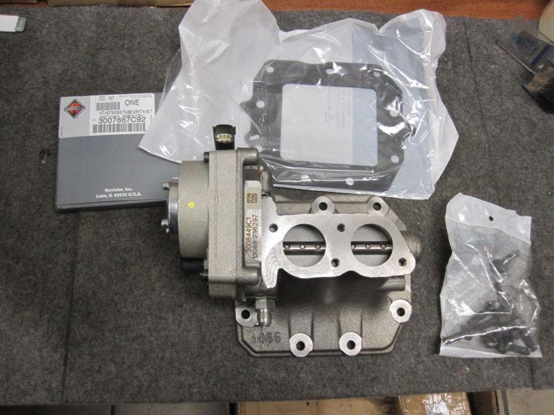 New genuine international navistar 7092735c93 egr valve kit 3008449c1