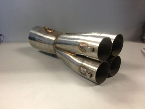4-1 304 stainless merge collector. 2" in to 3.5" out. header exhaust