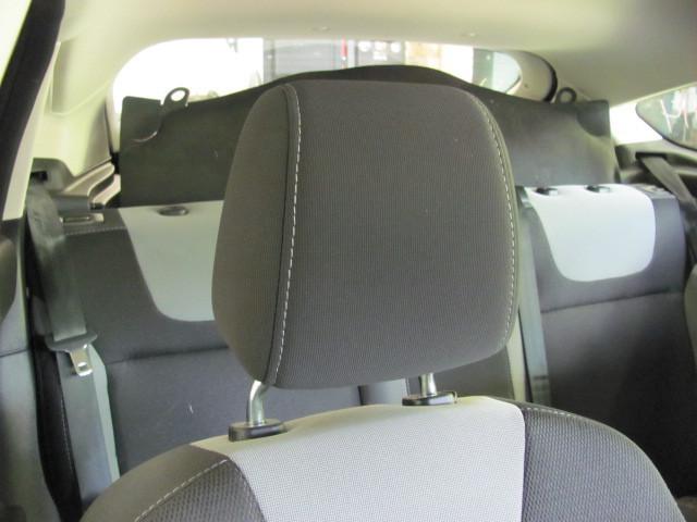 12 focus charcoal passenger front headrest 3h7838 1505840