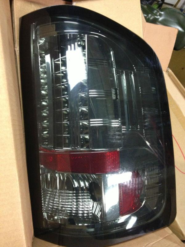 Sonar spyder recon led tail lights 3500hd chevy gmc drw smoked