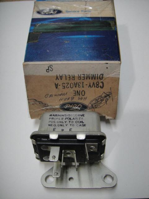 1968/ mustang lincoln mark automatic headlamp light dimmer relay new take off