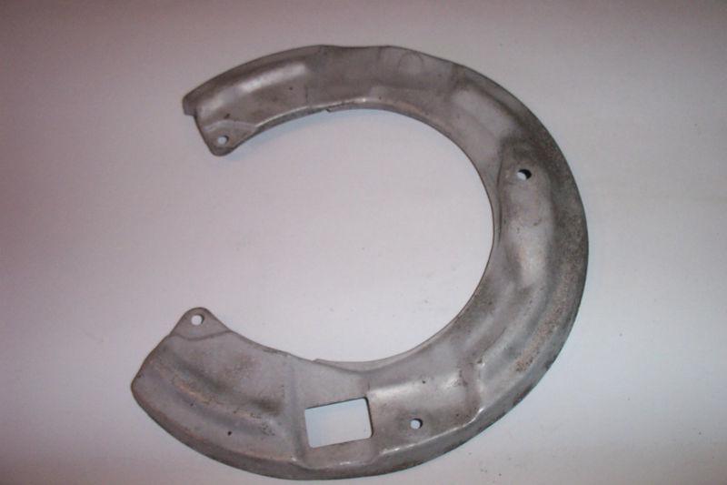 928 porsche' rear  brakes left and right backing /protective plates fits '82-'86