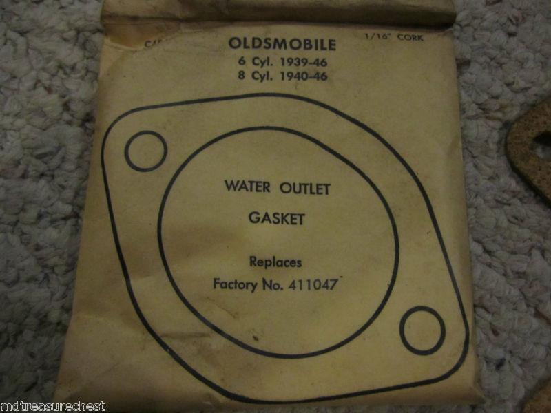 1939-1946 oldsmobile 6 & 8cyl water outlet gasket 411047 lot of 9