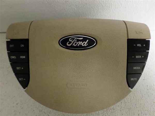 05 06 07 freestyle driver airbag  w/audio controls oem