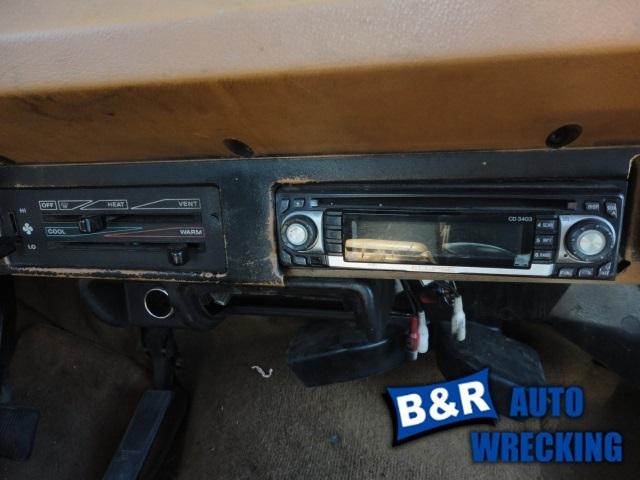 Radio/stereo for 95 jeep wrangler ~