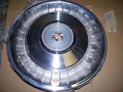 1986-1992 cadillac nos wheels covers (4)