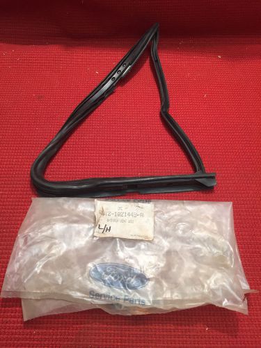 1980 ford truck vent window rubber seal   l/h