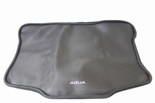 Jdm toyota aqua nhp10 (prius c) soft luggage mat genuine oem