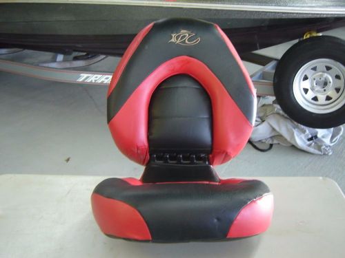 Boat seat duracraft  one red / black