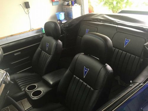 Pontiac firebird 67-69 bucket front seats &amp; rear bench seat upholstery