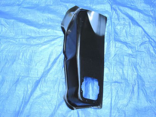 1970-74 e-body, 1971-74 b-body, 4-speed floor hump / tunnel panel, new reproduct