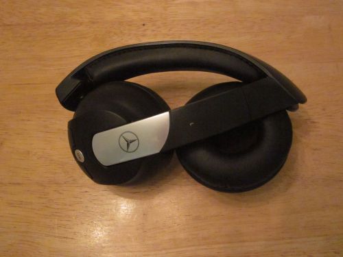 Mercedes oem wireless headphone for rear entertainment system