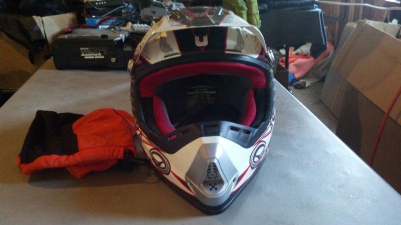 Sparx racing helmet firestorm dot model: mx431 adjustable visor size xl 