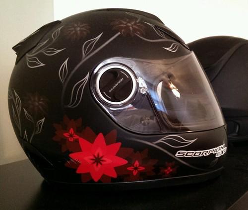 Scorpion exo 700 black dahlia size s motorcycle helmet