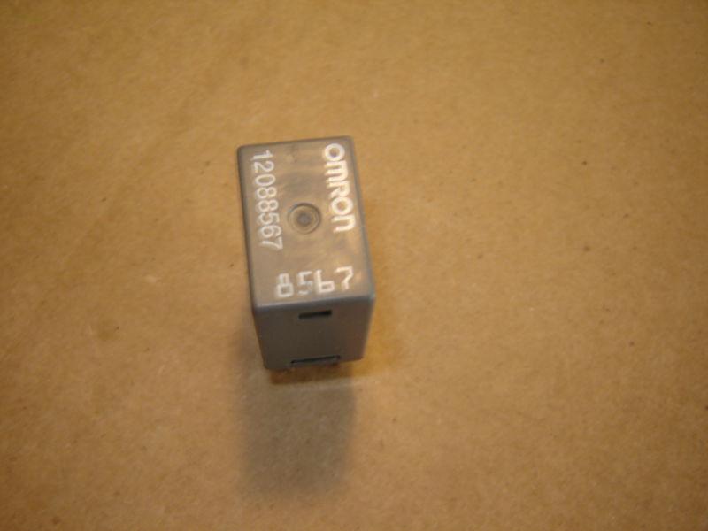 Omron 8567 gray, 4 pin relay part# 12088567 gm & chevrolet vehicles 