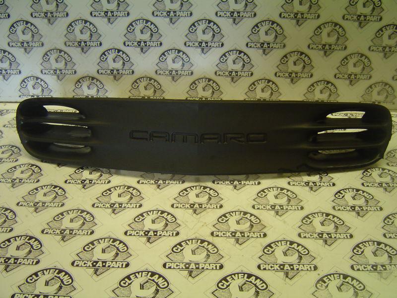 98-02 chevrolet camaro ss z28 5.7l ls1 oem front bumper lower grille black