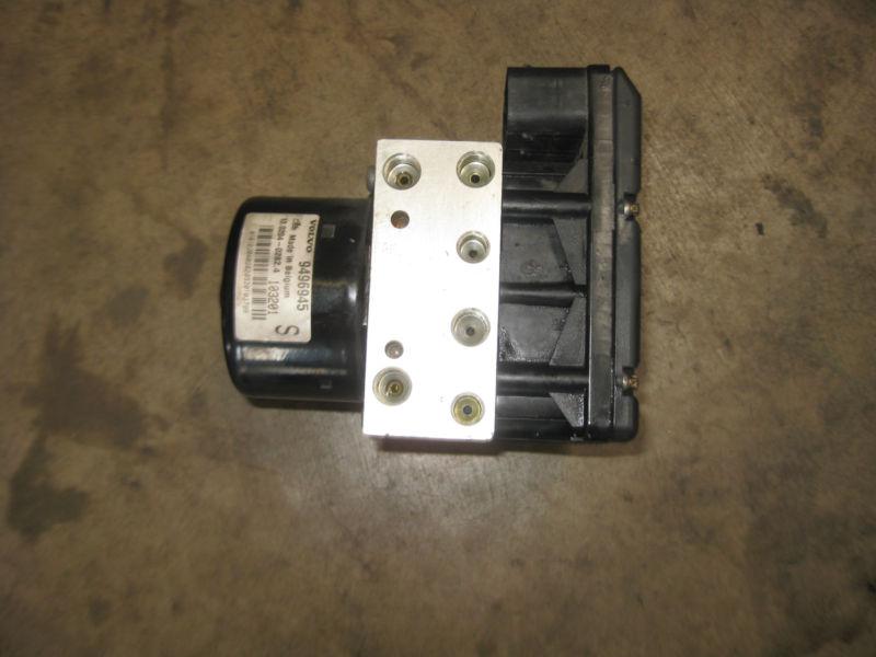 Volvo  s80 abs tracs control module 9142978 oem used 