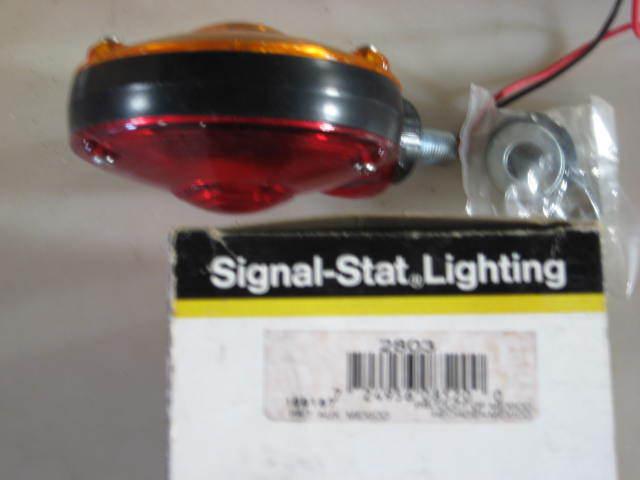 Dbl. face 2-wire signal light, red/ amber (lt. or rt), signal-stat # 2803