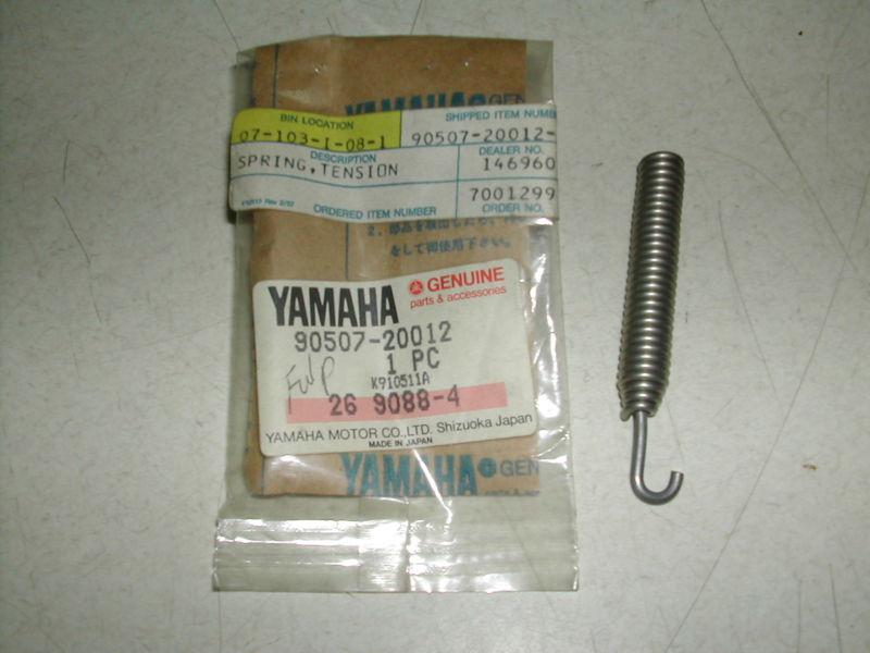 New nos yamaha spring  90507-20012