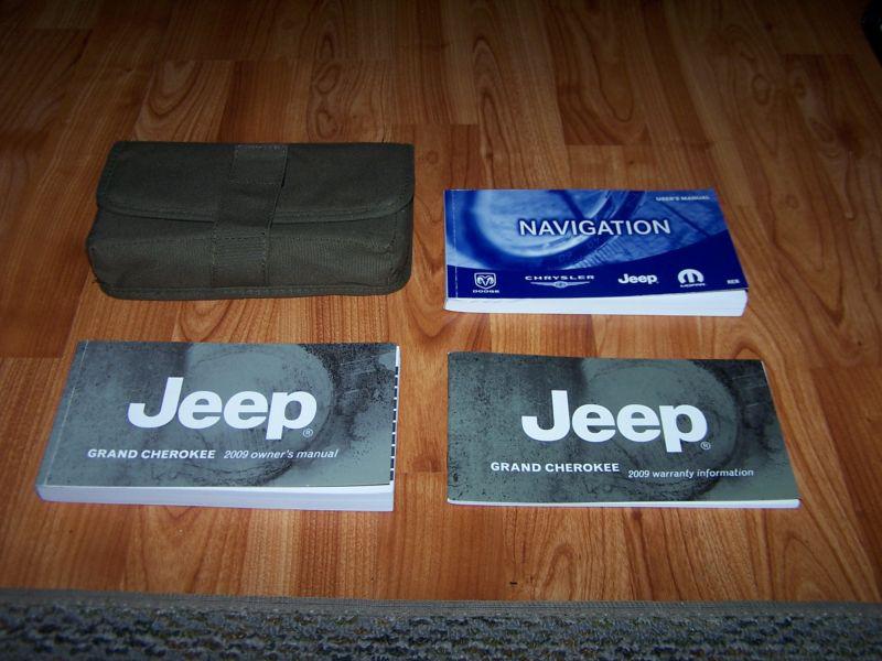 2009 jeep grand cherokee with navigation owners manual set + case free shipping