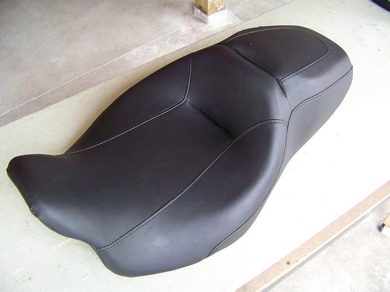 Harley davidson street glide seat