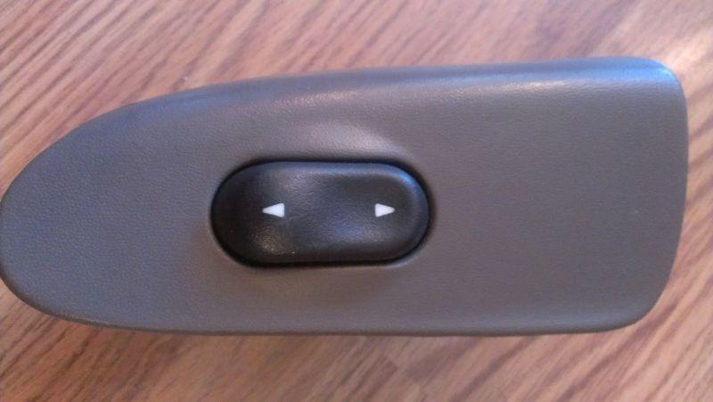 97 02 ford expedition driver (left) rear window switch control with bezel 