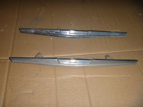 Vintage pontiac catalina pair side emblems  10 1/4&#034; 7587224 2+2 ventura patina