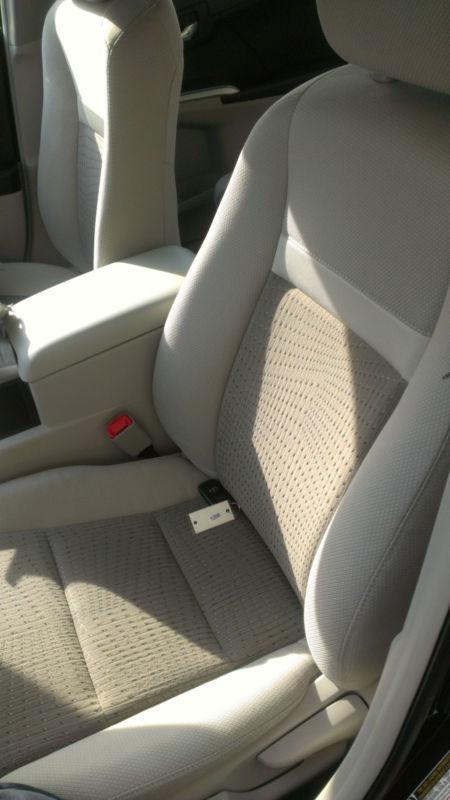 2012 & 2013 toyota camry new seat covers factory originals for le & hybrid cloth