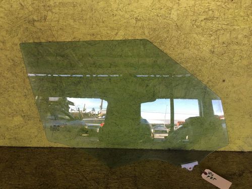 2014-16  kia soul hatchback passenger right front door window glass used oem