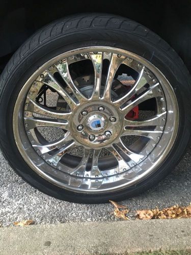 Tire and rims  ashanti