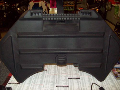 Rear box for an can-am outlander