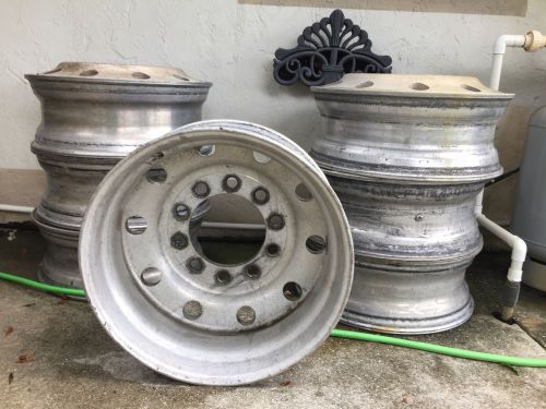 Semi truck stud pilot budd 24.5 aluminum wheels (8).local pick up venice fl