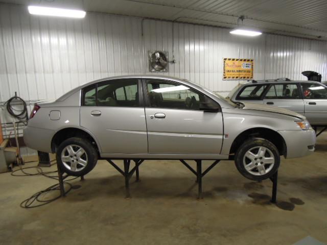 2007 saturn ion 45369 miles rear or back door right