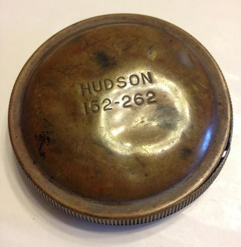 Vintage hudson brass cap 152-262 w rubber gasket