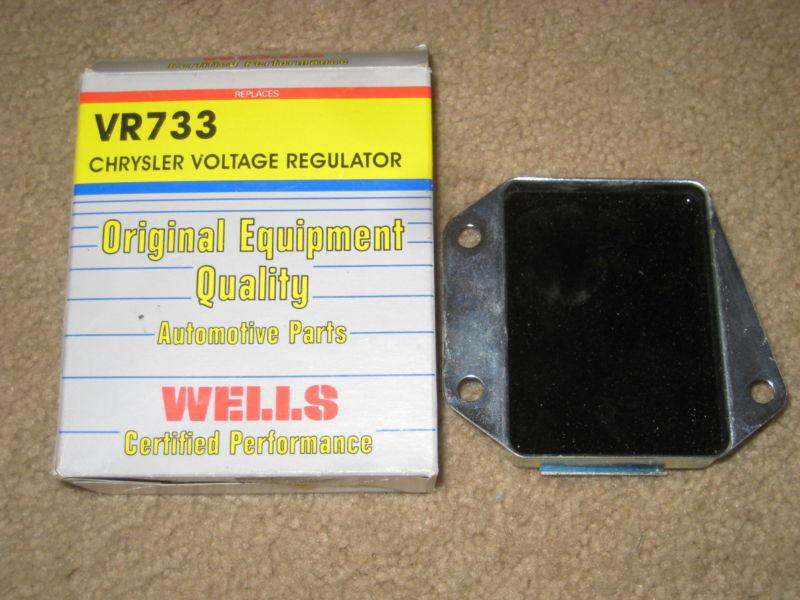Chrysler voltage regulator wells vr733 new!