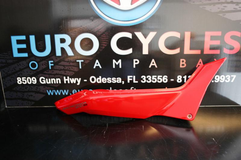 Used ducati multistrada 1200 right side cover 48211641aa red rosso
